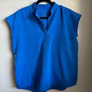 Figs Rafaela Scrubs Top Royal Blue size XS